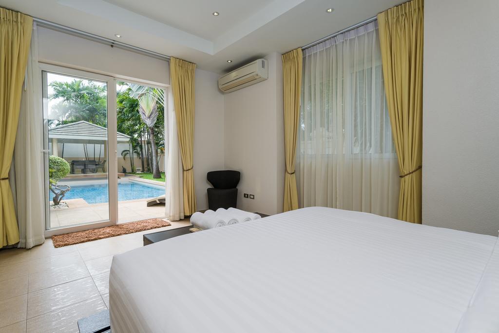 Luxury Pool Villa 3Br 6-8 Persons (Adults Only) Паттайя Экстерьер фото